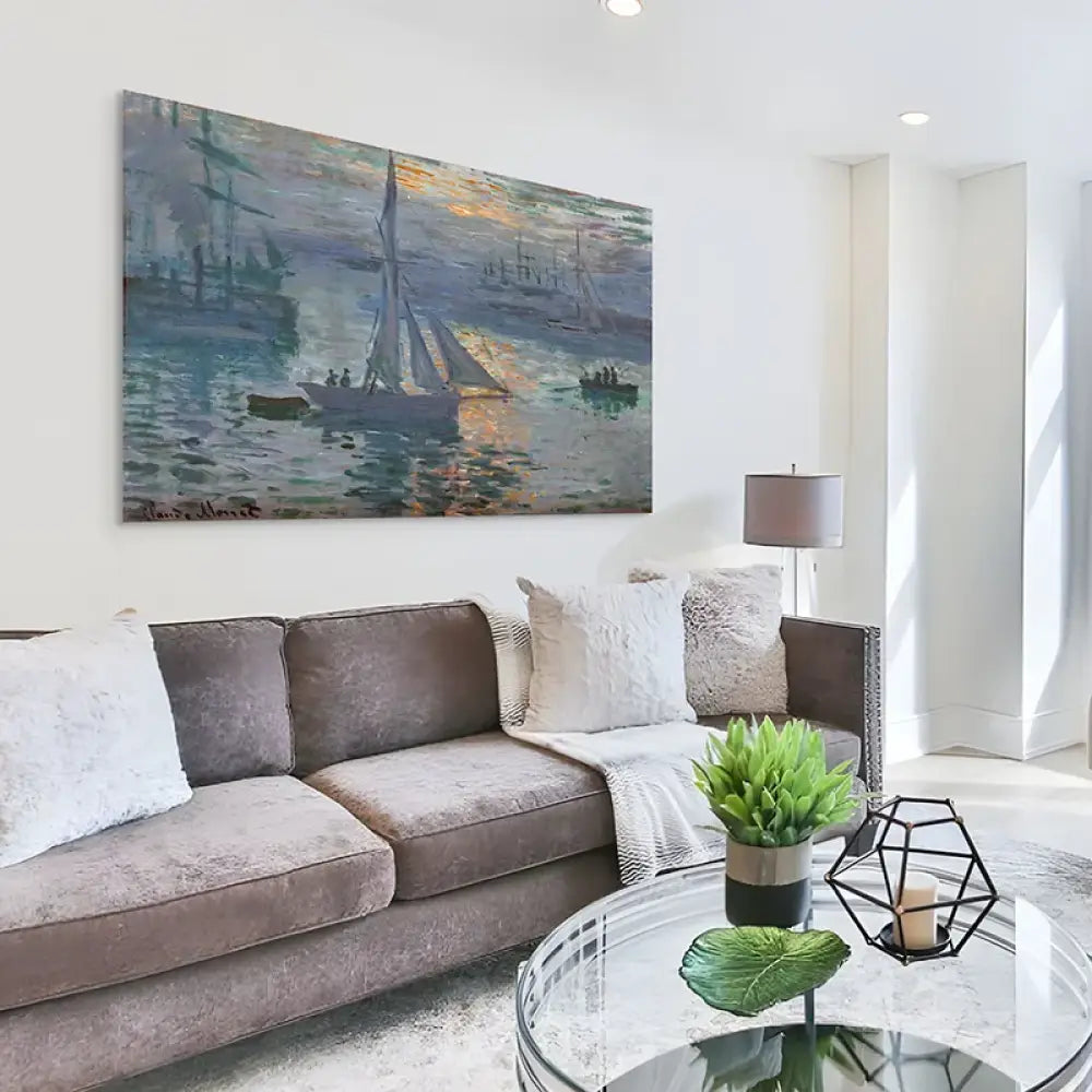 Port du Havre dans la brume, soleil orange et reflets sur l’eau