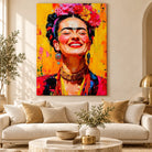 Tableau Frida Kahlo coloré avec couronne de fleurs sur fond jaune lumineux