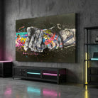 Tableau graffiti mains colorées sur fond sombre