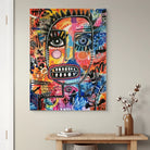 visage pop néon style basquiat fond orange bleu rose déco urbaine