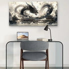 Détail du dragon noir Shenron Sombre en pleine invocation sur tableau design noir et blanc

