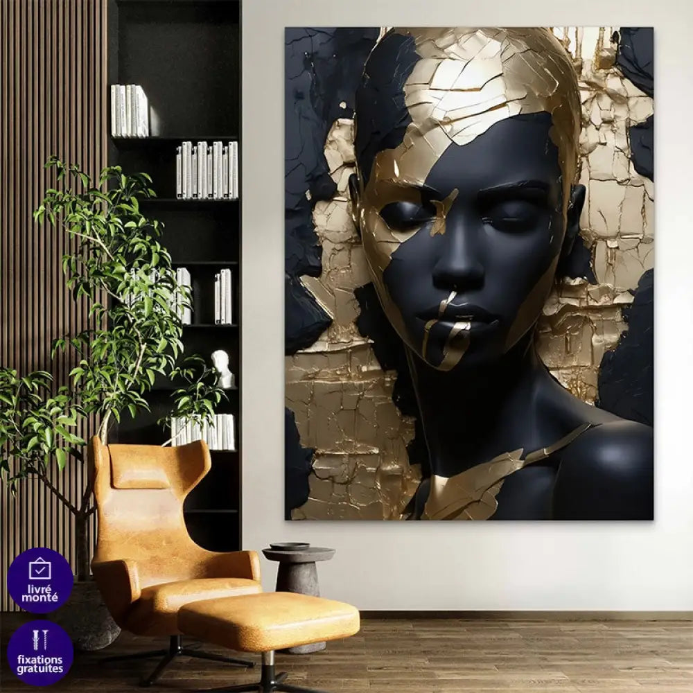 Détail du tableau Reine d’Or et d’Ombre avec texture éclatée et fond sombre

