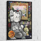 Tableau Kaws – Iconic Graffiti avec cadre noir, contraste chic et urbain