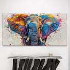 Tableau coloré Explosion Sauvage avec éléphant majestueux pour salon ou chambre contemporaine

