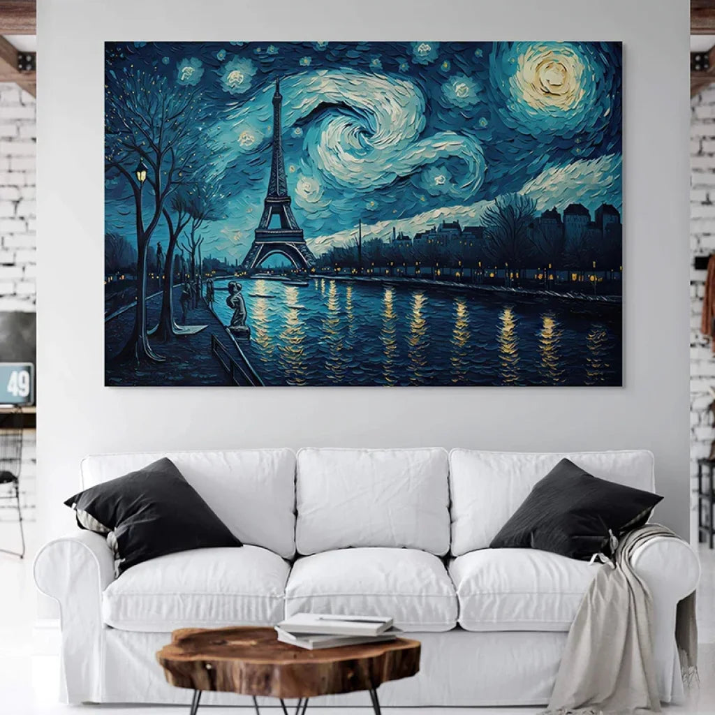 Tableau Tour Eiffel nocturne, ciel tourbillonnant bleu