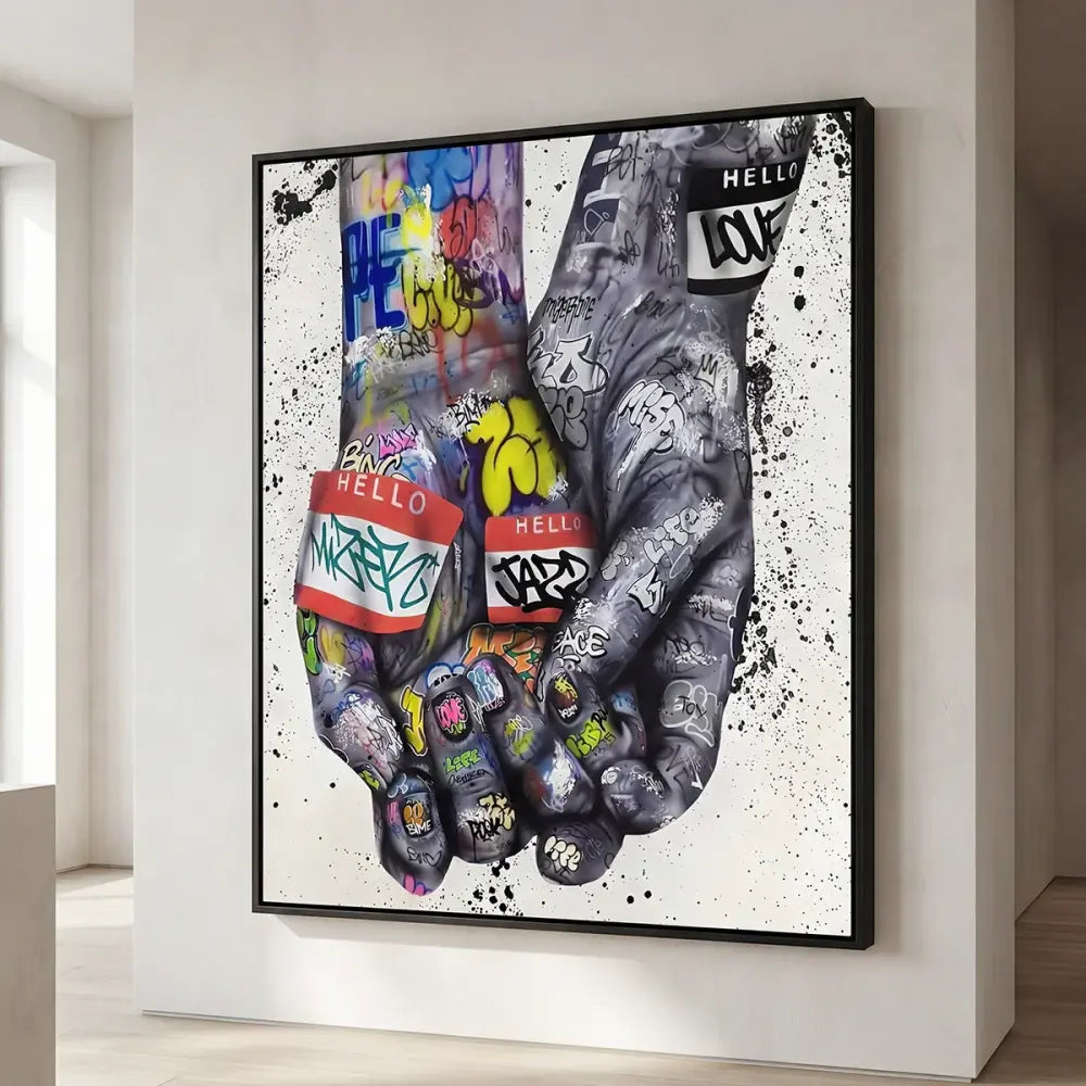 Tableau graffiti mains noir et blanc avec touches colorées