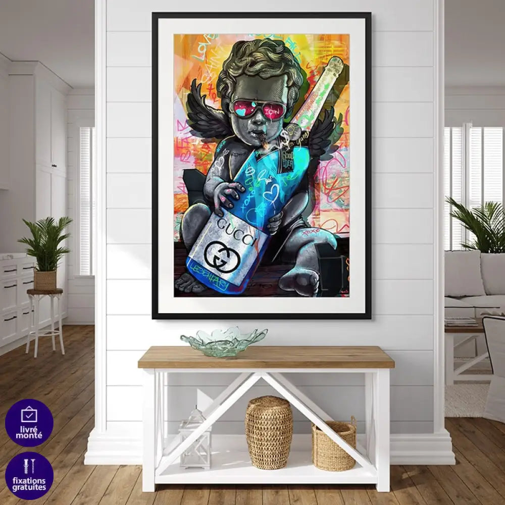 Décoration murale urbaine avec ange stylisé et graffiti colorés

