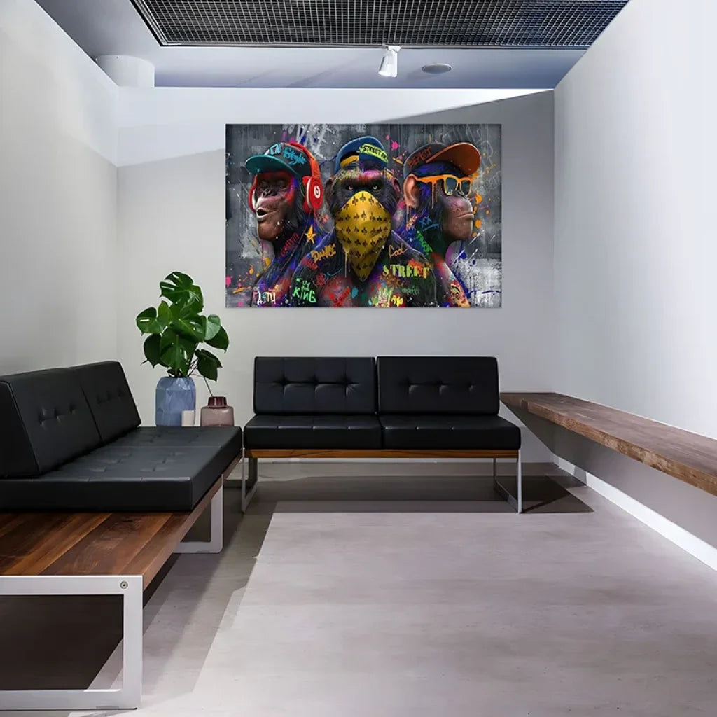 Toile street art en cadre flottant noir, tags multicolores et coulures